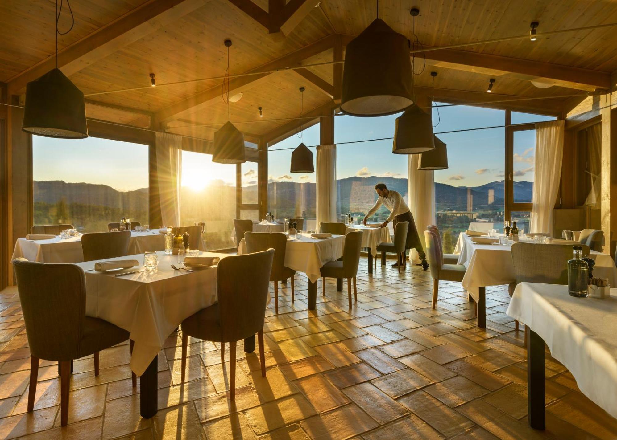 Torre Del Marques Hotel Spa & Winery - Small Luxury Hotels Монройо Екстер'єр фото